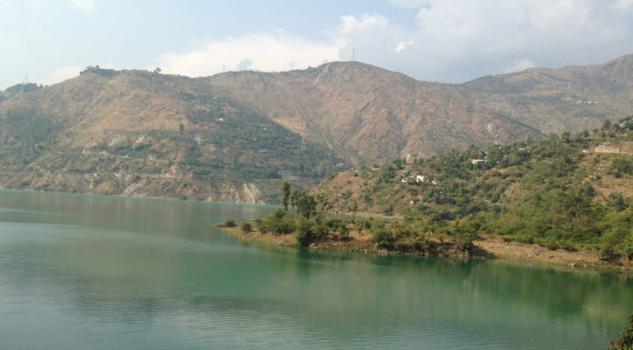 Journey to Pandoh Dam